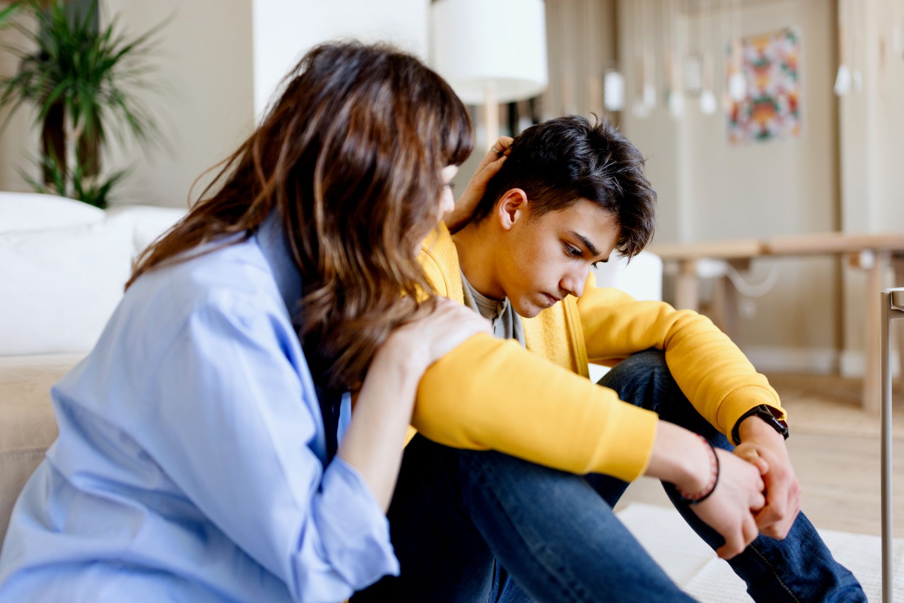 A concerned mom talks to her son, after her college student blacked out from drinking.
